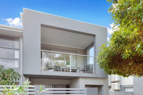 134 North Perth Nest For 4 Parking